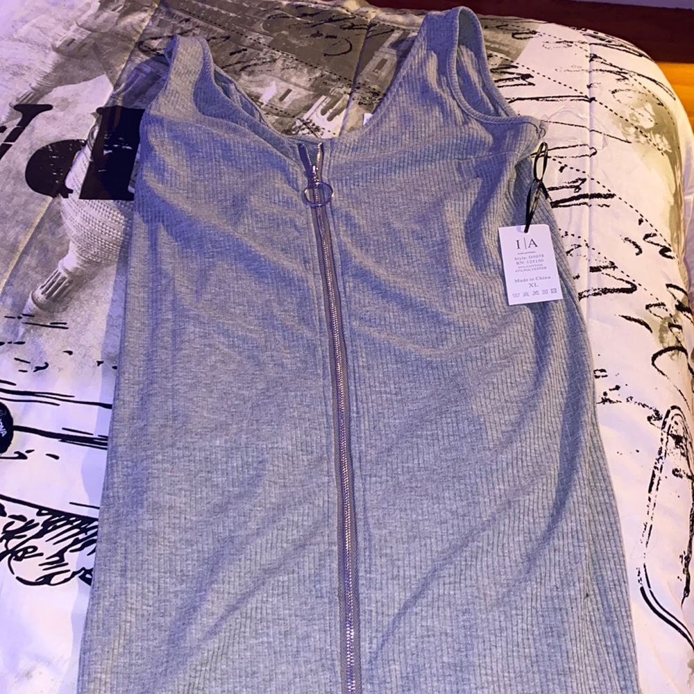 Mini grey dress!!